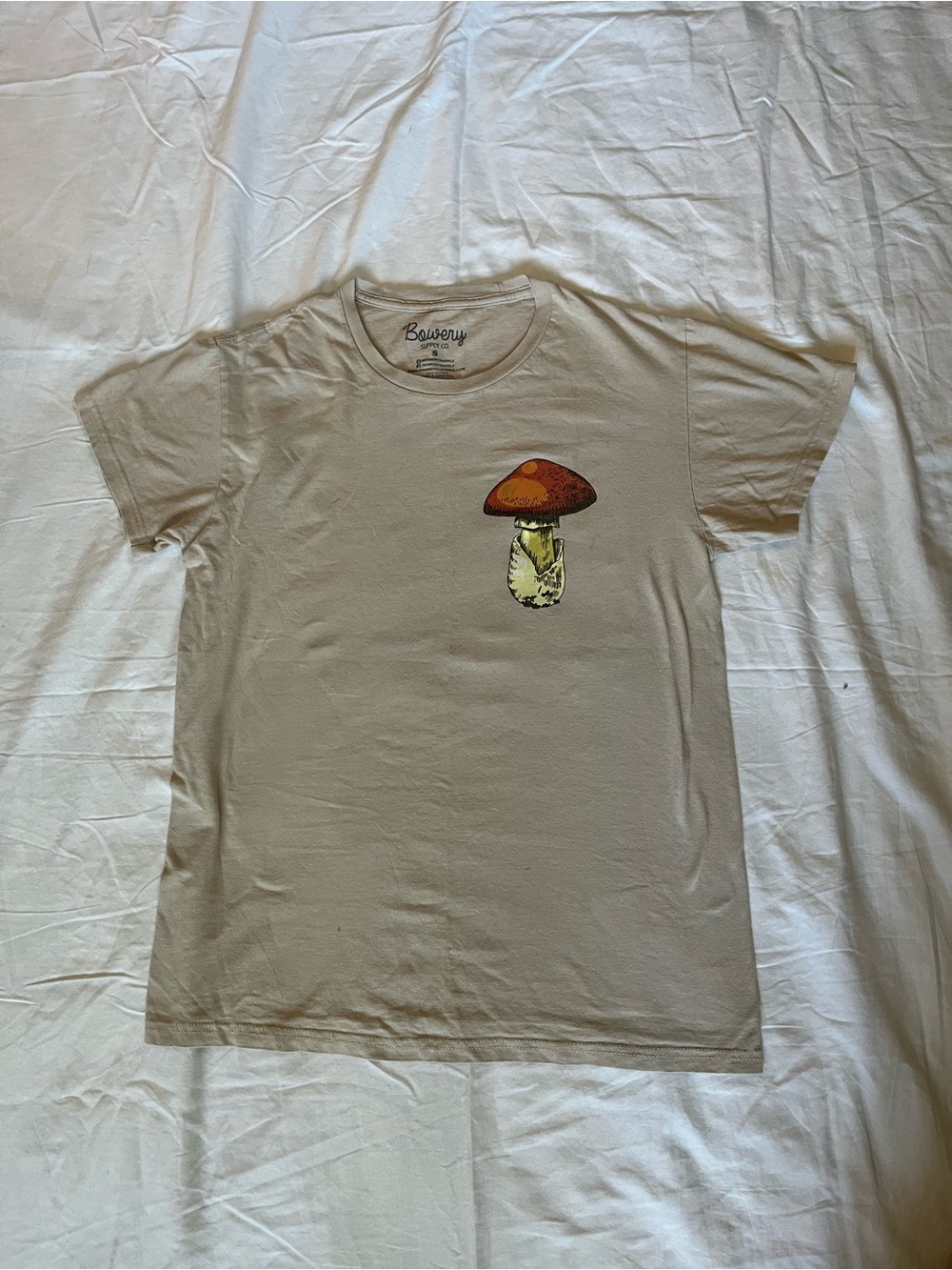 Mushroom Graphic Tee in Light Beige